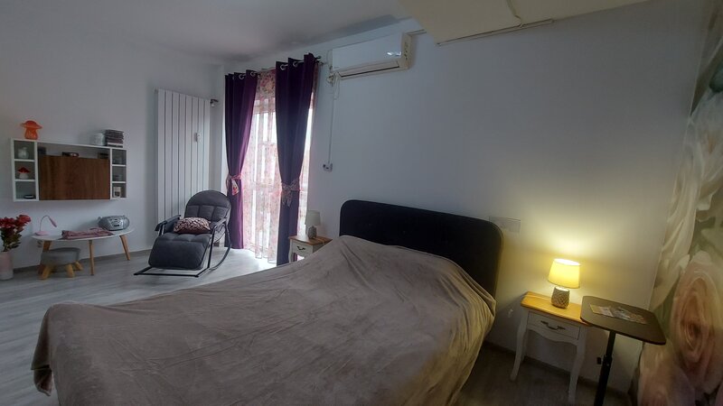 Piata Romana, 2 camere lux,